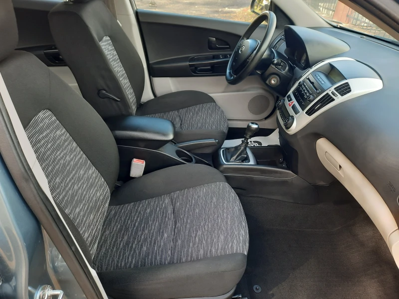Kia Ceed 1.6 CRDI MOTION, снимка 10 - Автомобили и джипове - 52178461