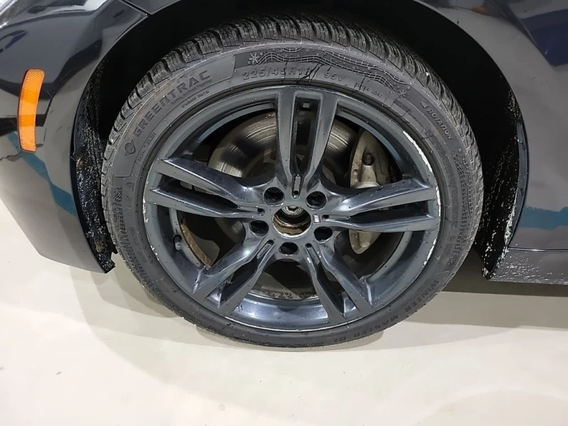 BMW 330 330I XDRIVE  CARFAX, снимка 17 - Автомобили и джипове - 52493668