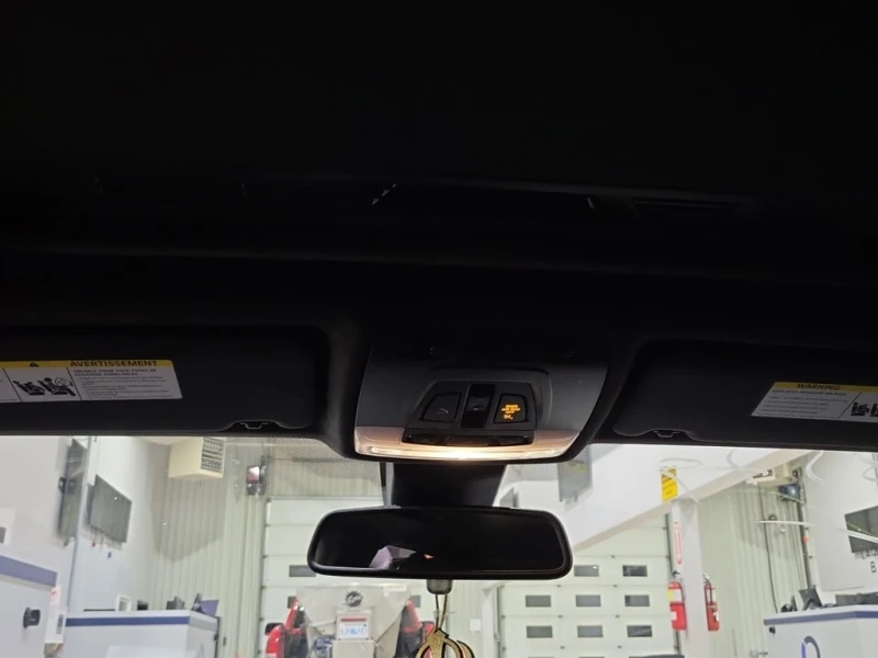 BMW 330 330I XDRIVE  CARFAX, снимка 13 - Автомобили и джипове - 52493668