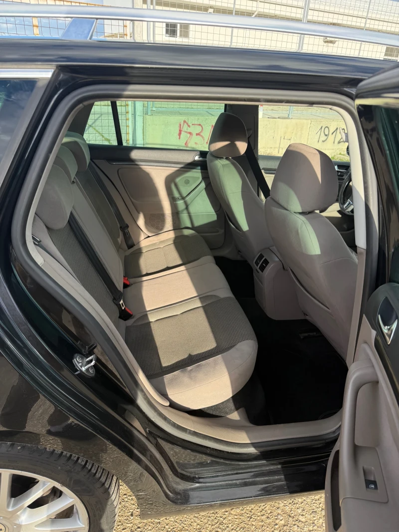 VW Golf Variant, снимка 9 - Автомобили и джипове - 52514911
