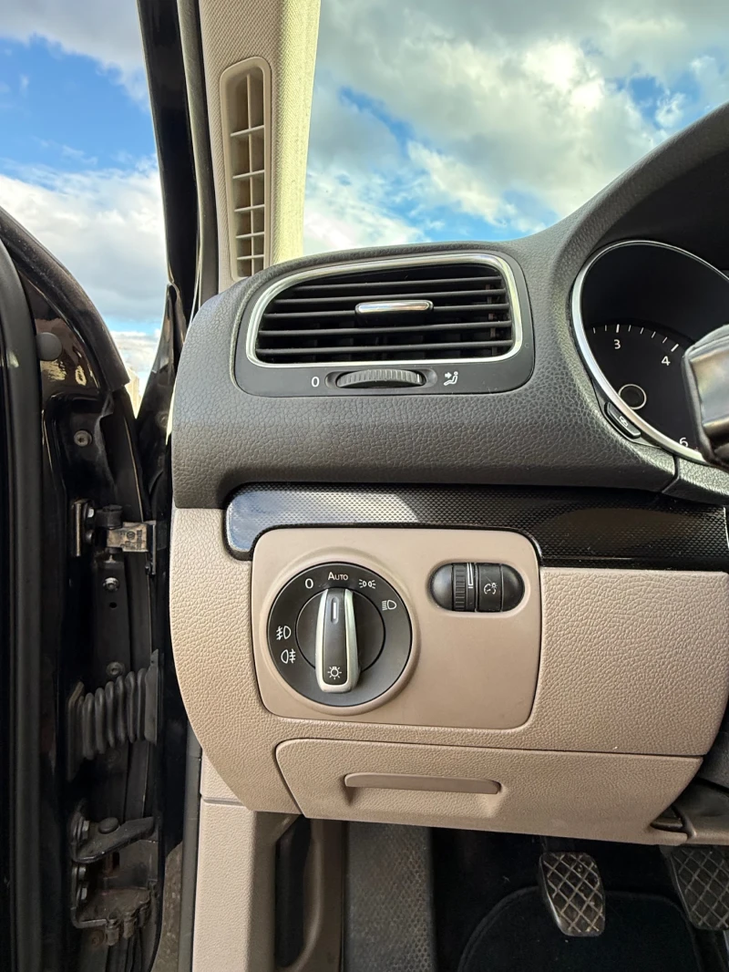 VW Golf Variant, снимка 6 - Автомобили и джипове - 52514911