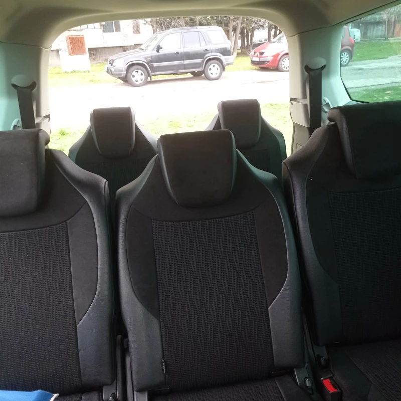 Citroen C4 Picasso, снимка 13 - Автомобили и джипове - 52698964
