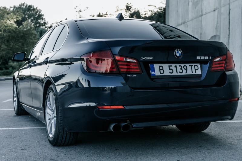 BMW 528 ix, снимка 12 - Автомобили и джипове - 52727491