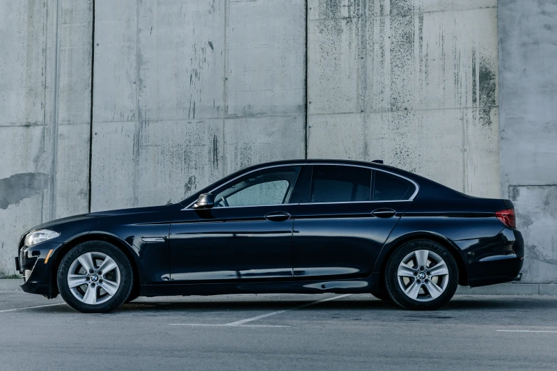 BMW 528 ix, снимка 2 - Автомобили и джипове - 52727491