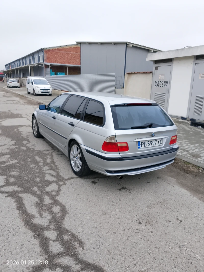 BMW 318 Газ бензин , снимка 5 - Автомобили и джипове - 53220948