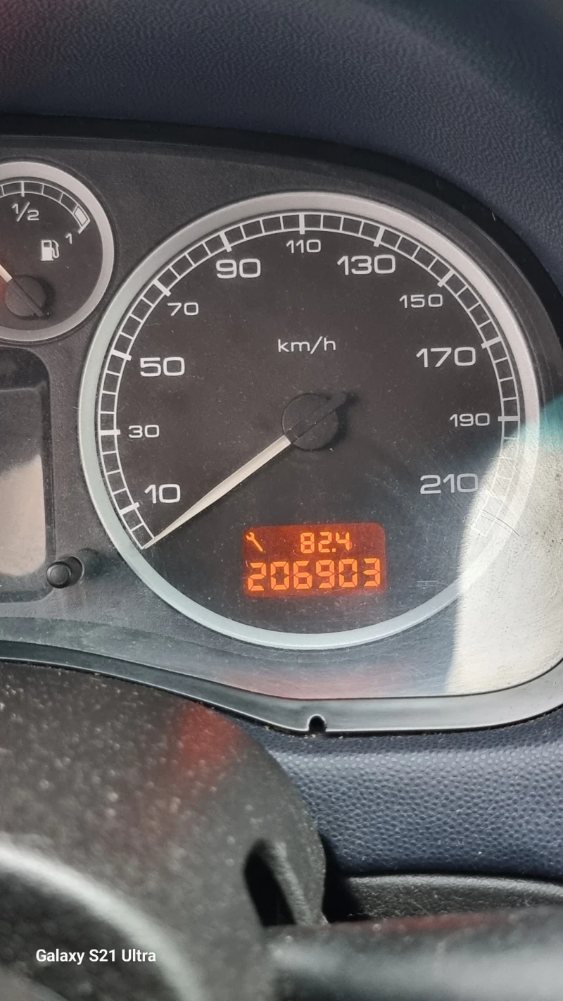 Peugeot 307 1.6 Бензин + Газ, снимка 7 - Автомобили и джипове - 53371651