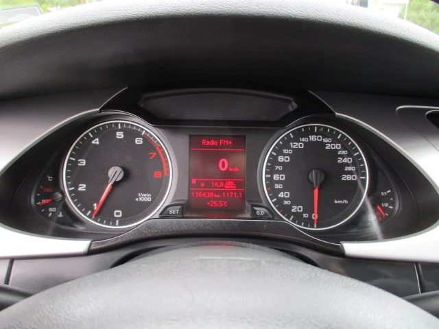 Audi A4 B8, снимка 15 - Автомобили и джипове - 52828276