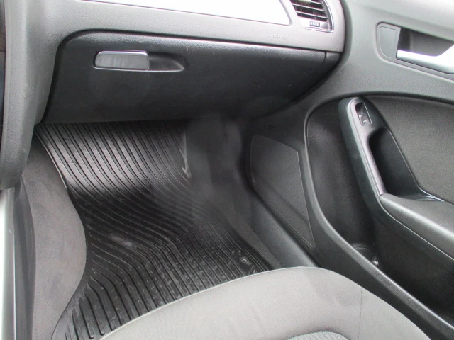 Audi A4 B8, снимка 11 - Автомобили и джипове - 52828276