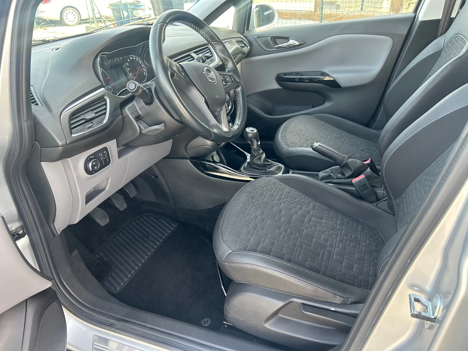 Opel Corsa 1.3 CDTi Cosmo euro6 - изображение 6