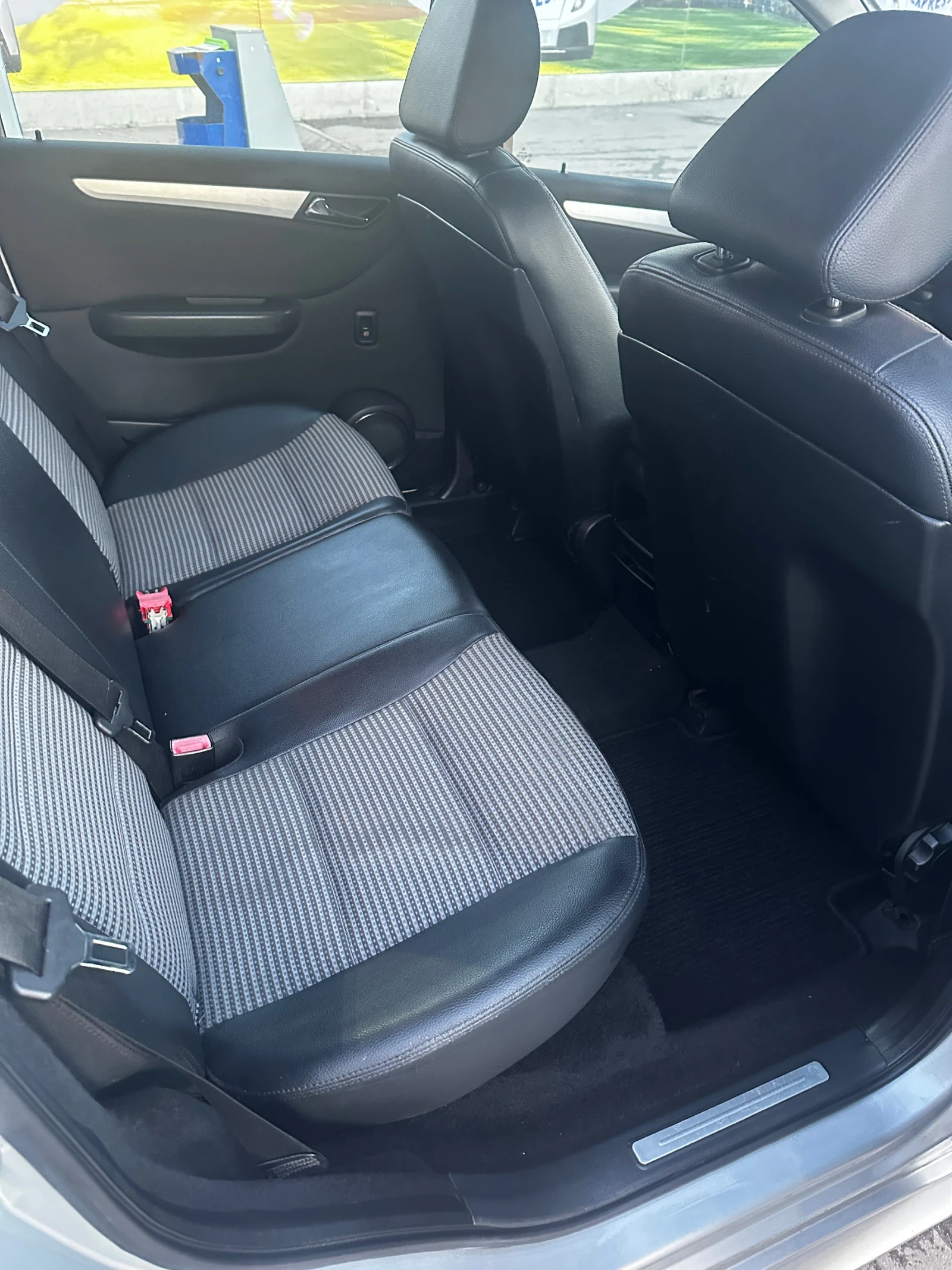 Mercedes-Benz B 200 CDI | Mobile.bg — изображение 11