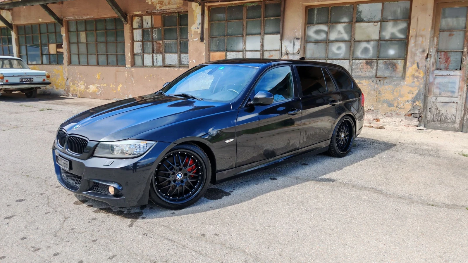 BMW 330 330XD  Performance | Mobile.bg   1