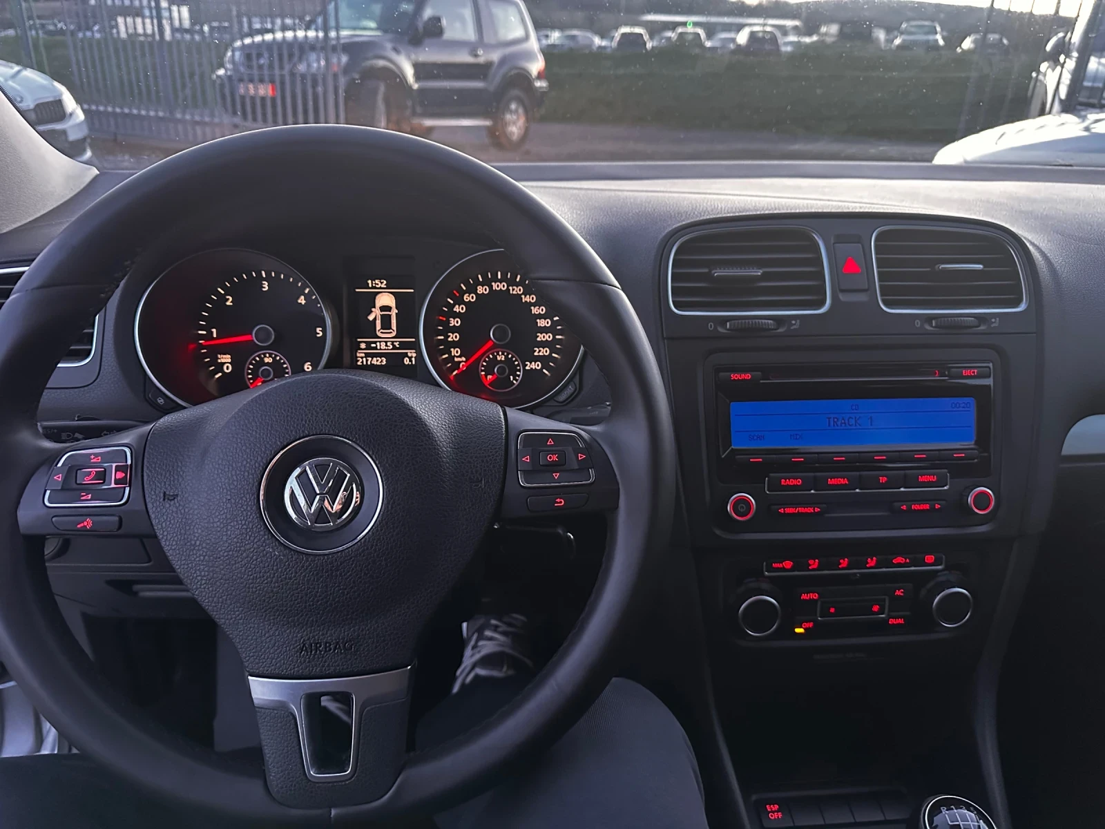 VW Golf 2.0TDI  - изображение 8