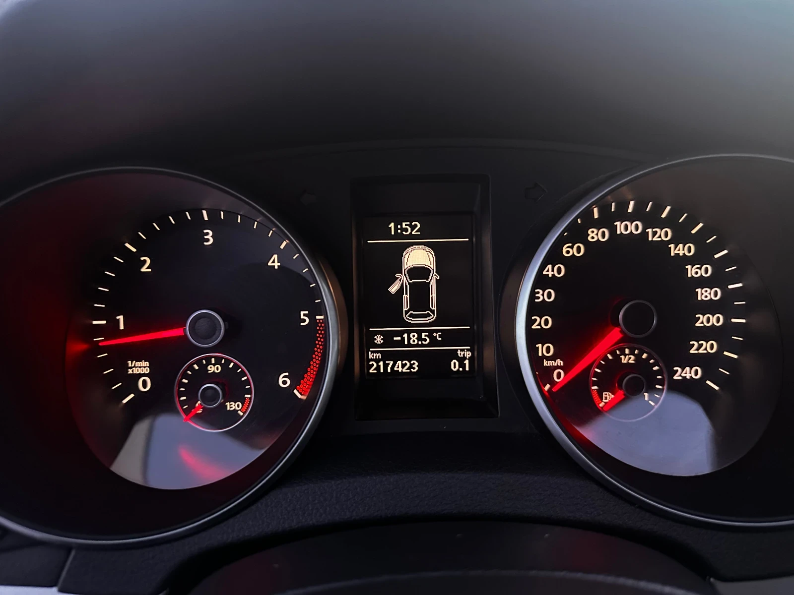 VW Golf 2.0TDI  - изображение 10