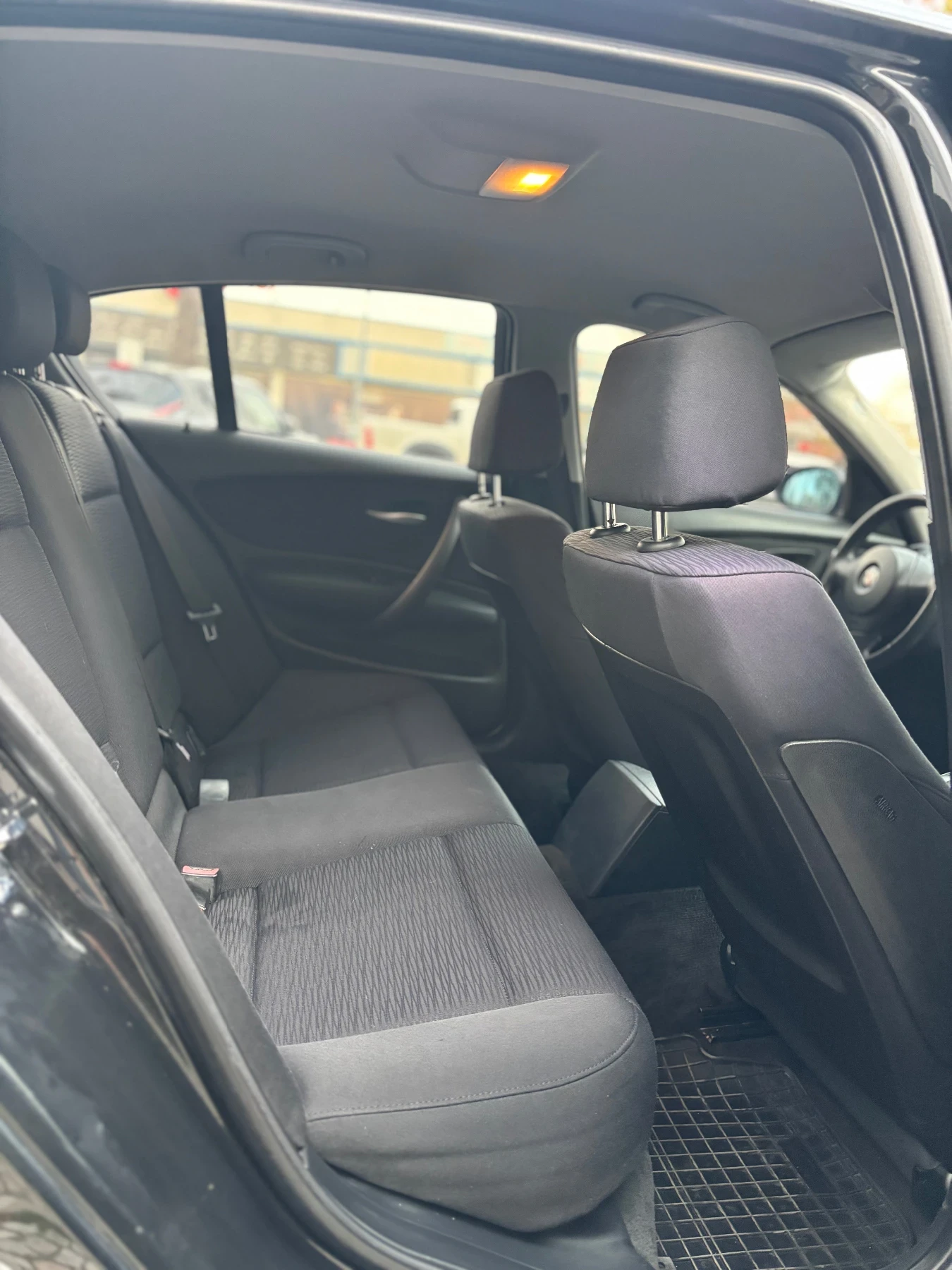 BMW 120 2.0d FACE / AVTOMAT / SHADOW LINE / KAMERA / NAVI | Mobile.bg   12