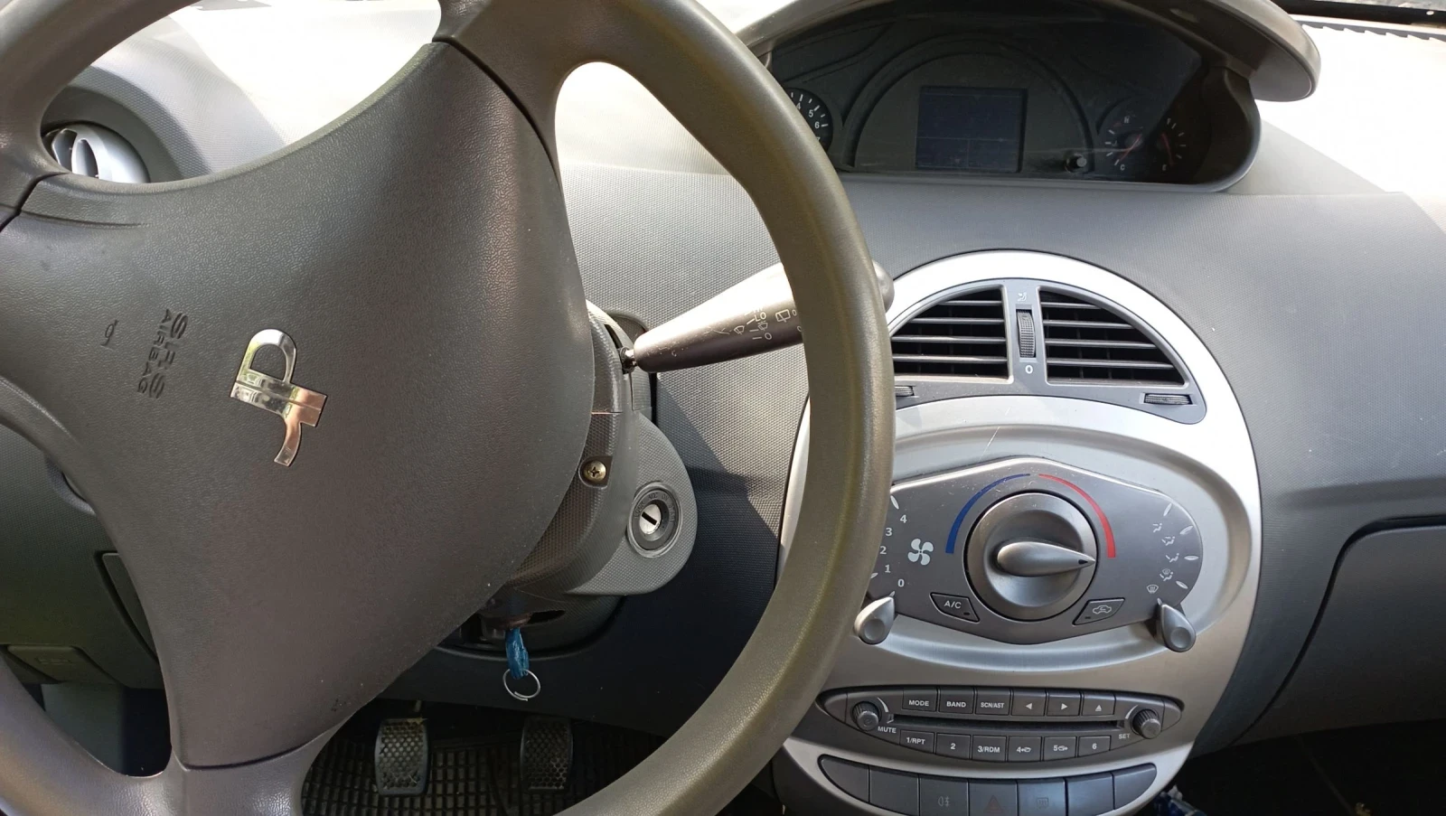 Dr 1 | Mobile.bg � ����������� 5