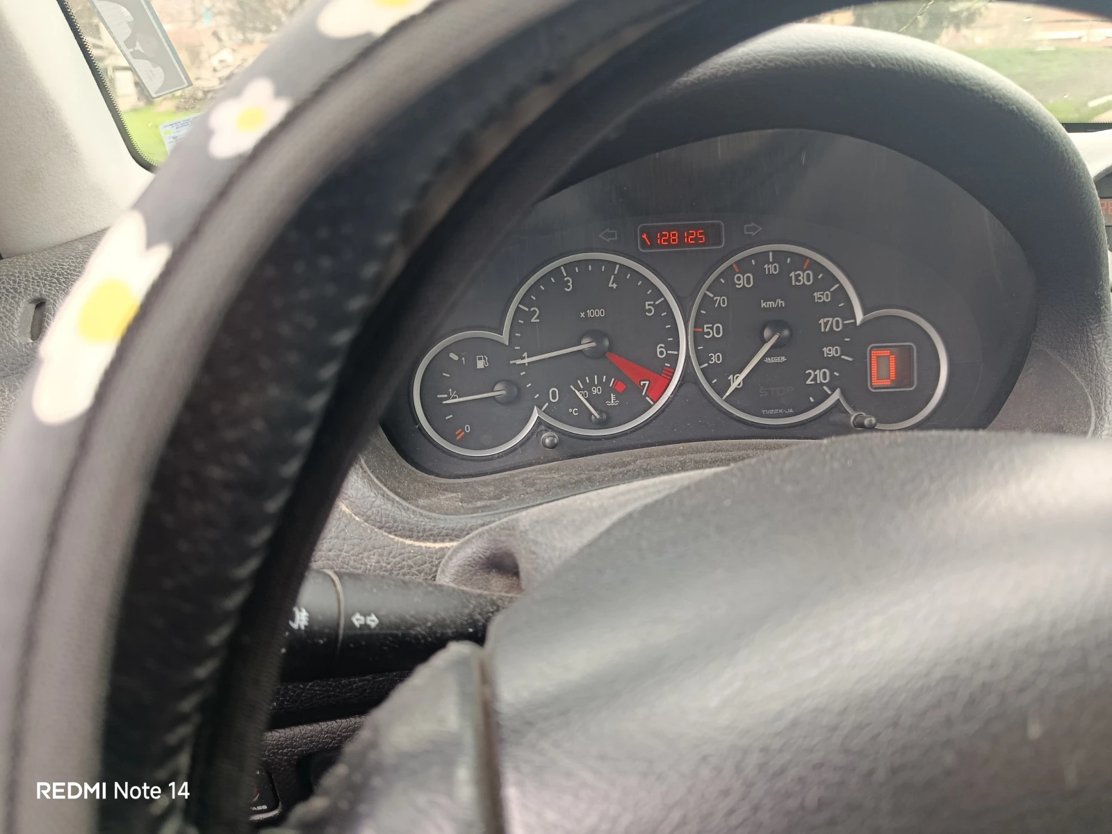 Peugeot 206 1.4i AUTOMAT, снимка 2 - Автомобили и джипове - 54215961