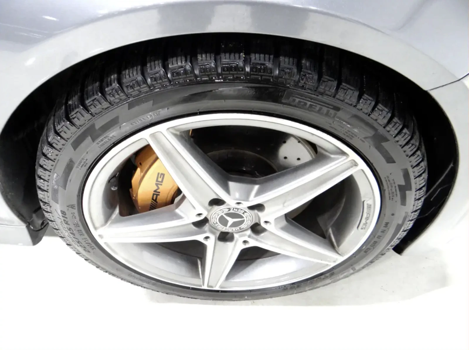 Mercedes-Benz C 300 4MATIC* CARPLAY* BURMESTER* , снимка 7 - Автомобили и джипове - 54344671