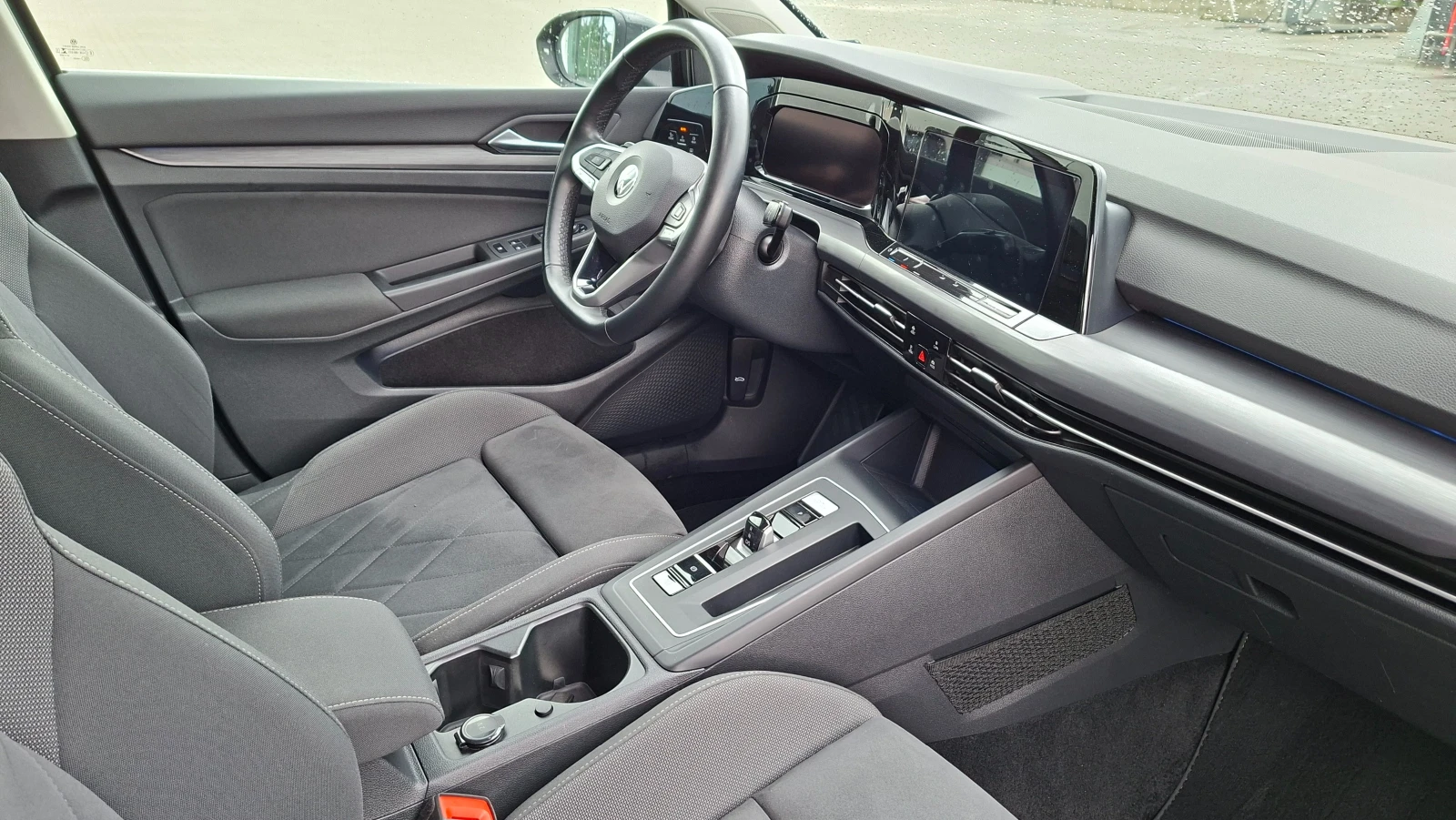VW Golf style e-hybrid, снимка 11 - Автомобили и джипове - 54618173