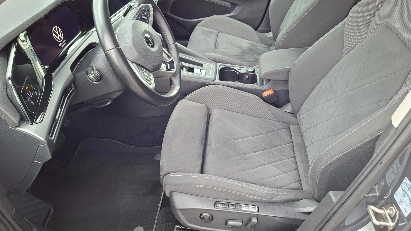 VW Golf style e-hybrid, снимка 10 - Автомобили и джипове - 54618173