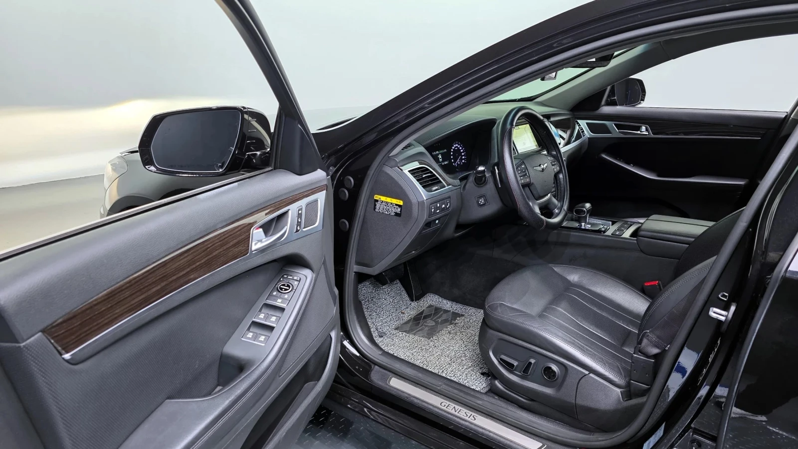 Genesis G80 3.3 GDI , снимка 8 - Автомобили и джипове - 54658733