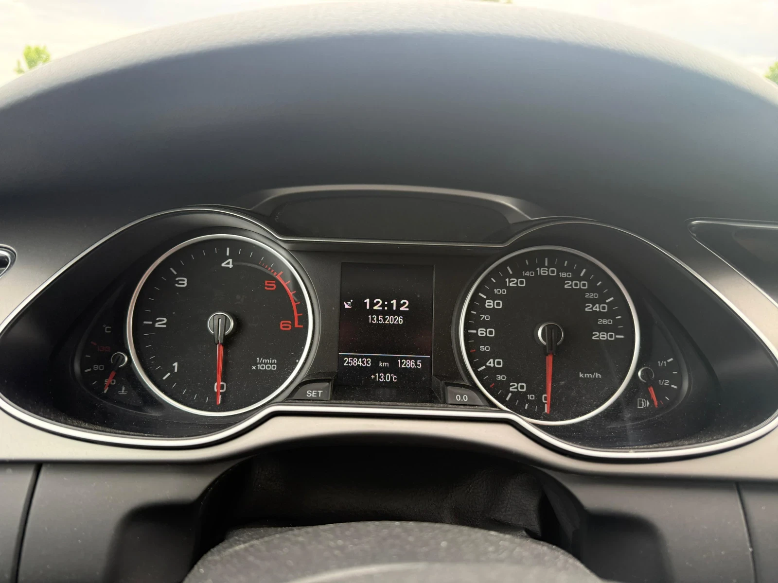 Audi A4 Avant 2.0 TDI Quattro | 177 к.с. | Автоматик | 201, снимка 9 - Автомобили и джипове - 54918858