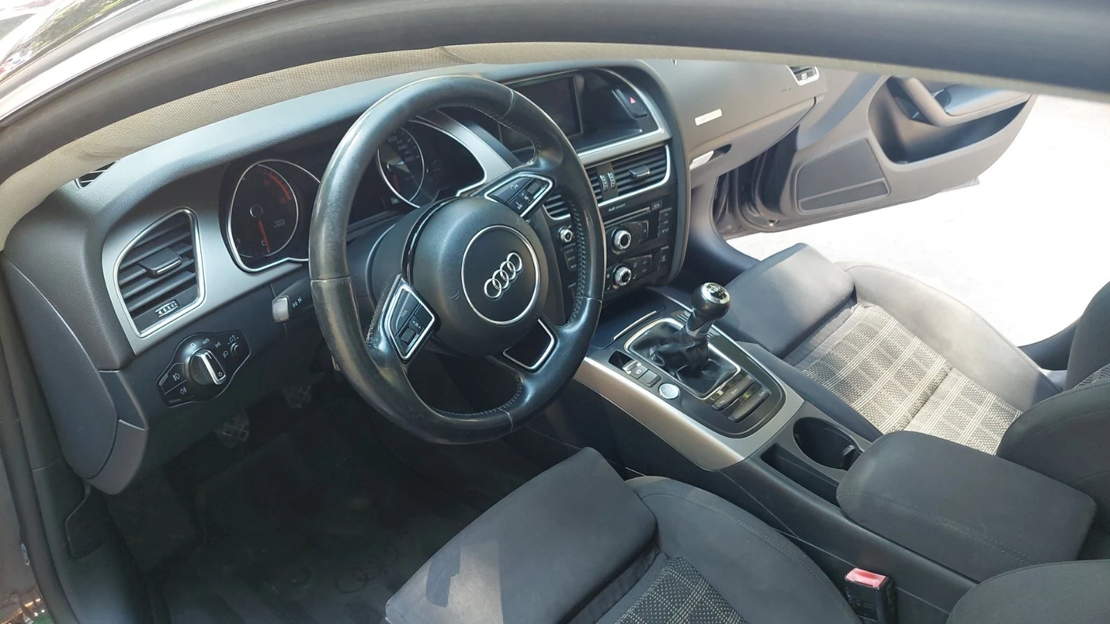 Audi A5 * ��������* 2.0TDI 177�� | Mobile.bg � ����������� 14