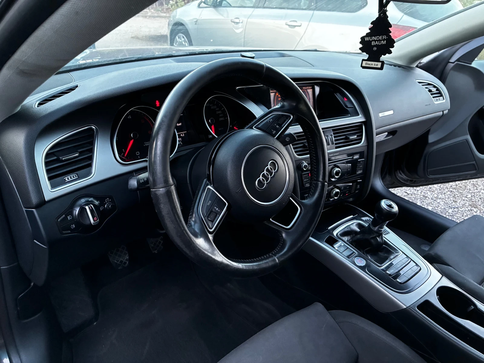 Audi A5 * Германия* 2.0TDI 177кс, снимка 11 - Автомобили и джипове - 55055910