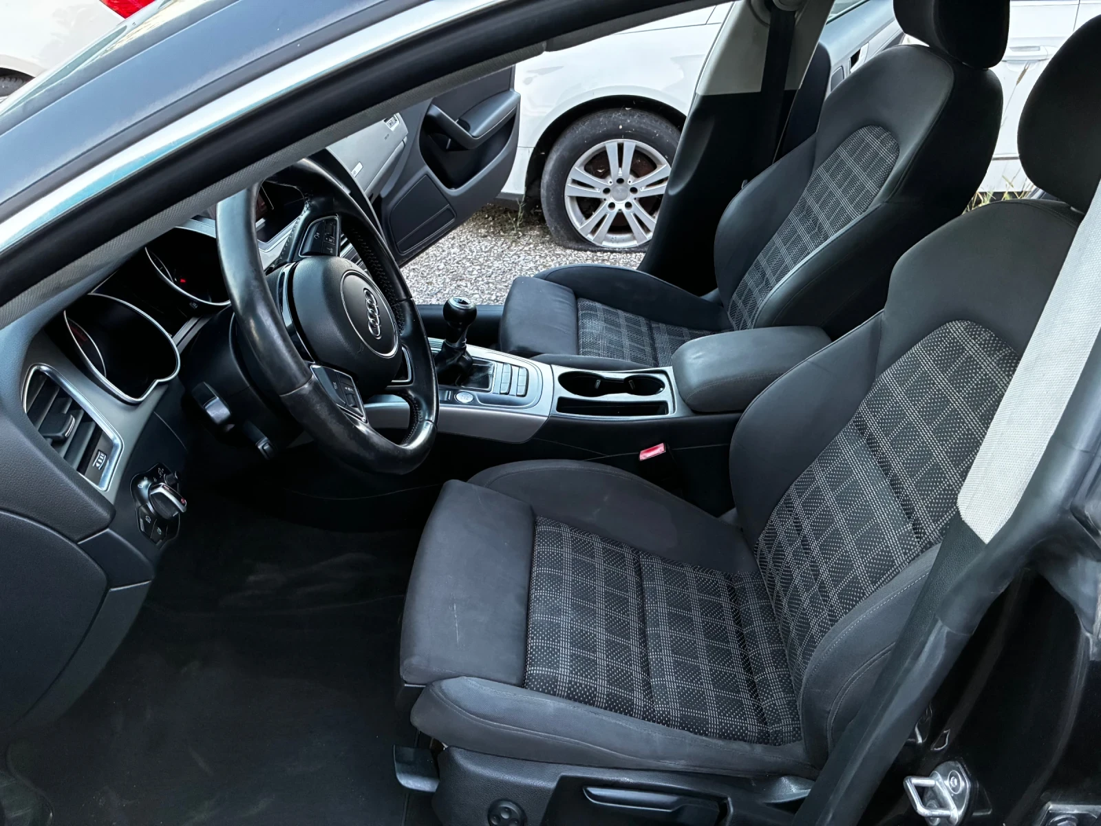 Audi A5 * Германия* 2.0TDI 177кс, снимка 12 - Автомобили и джипове - 55055910