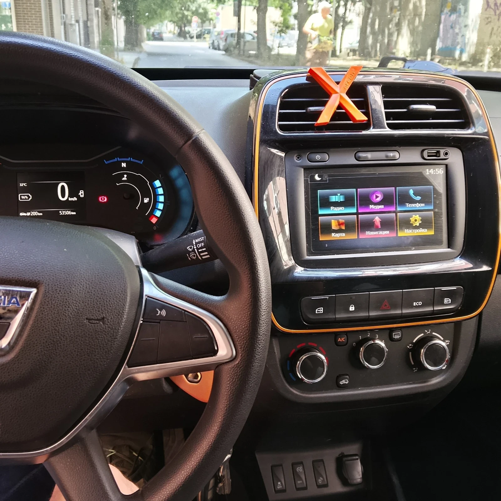 Dacia Spring, снимка 5 - Автомобили и джипове - 55075296
