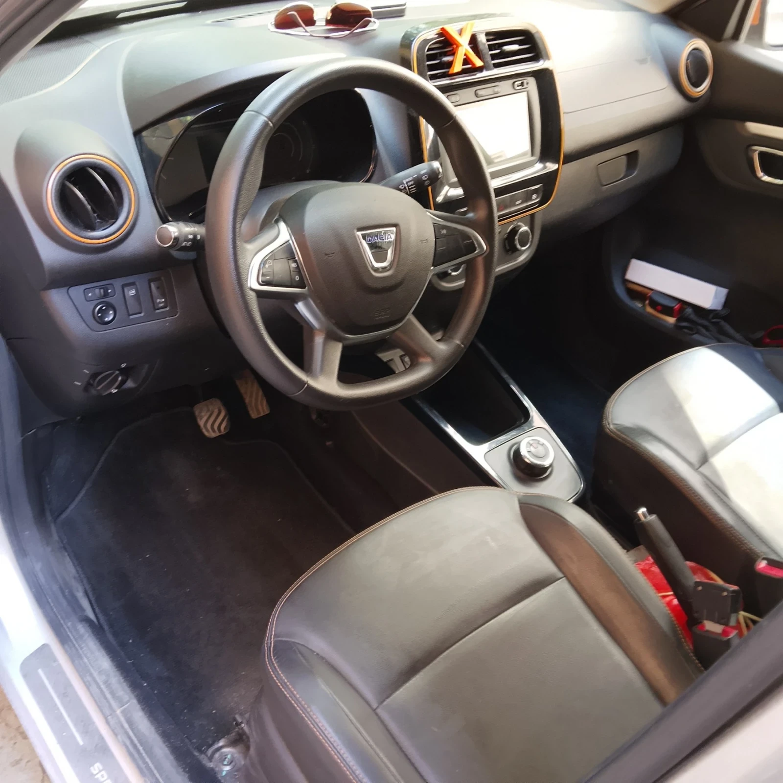 Dacia Spring, снимка 2 - Автомобили и джипове - 55075296
