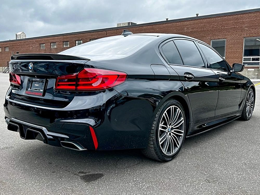 BMW 540 xDrive40i* M Pack* DIGITAL* Кожа* Пано* Нави* 360*, снимка 7 - Автомобили и джипове - 55103640