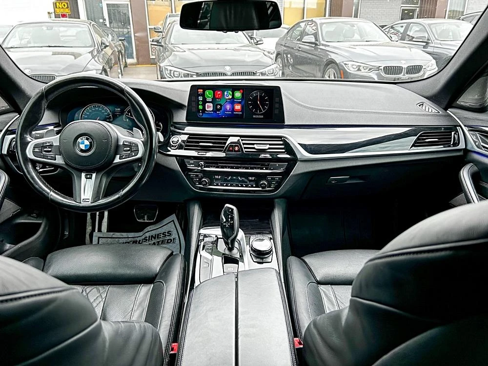BMW 540 xDrive40i* M Pack* DIGITAL* Кожа* Пано* Нави* 360*, снимка 14 - Автомобили и джипове - 55103640