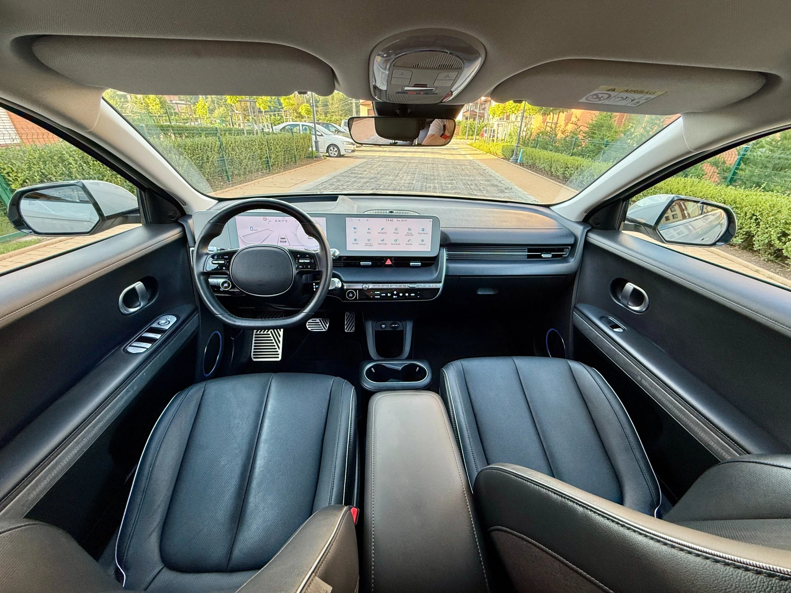 Hyundai Ioniq 5 77kWh Uniq AWD, снимка 8 - Автомобили и джипове - 55237457