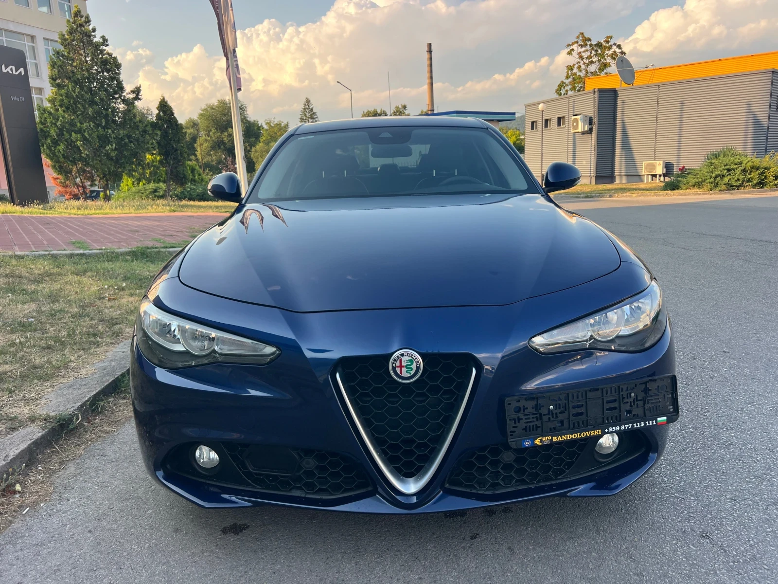 Alfa Romeo Giulia 2.2/NAVI/FULL/TOP, снимка 2 - Автомобили и джипове - 55653553