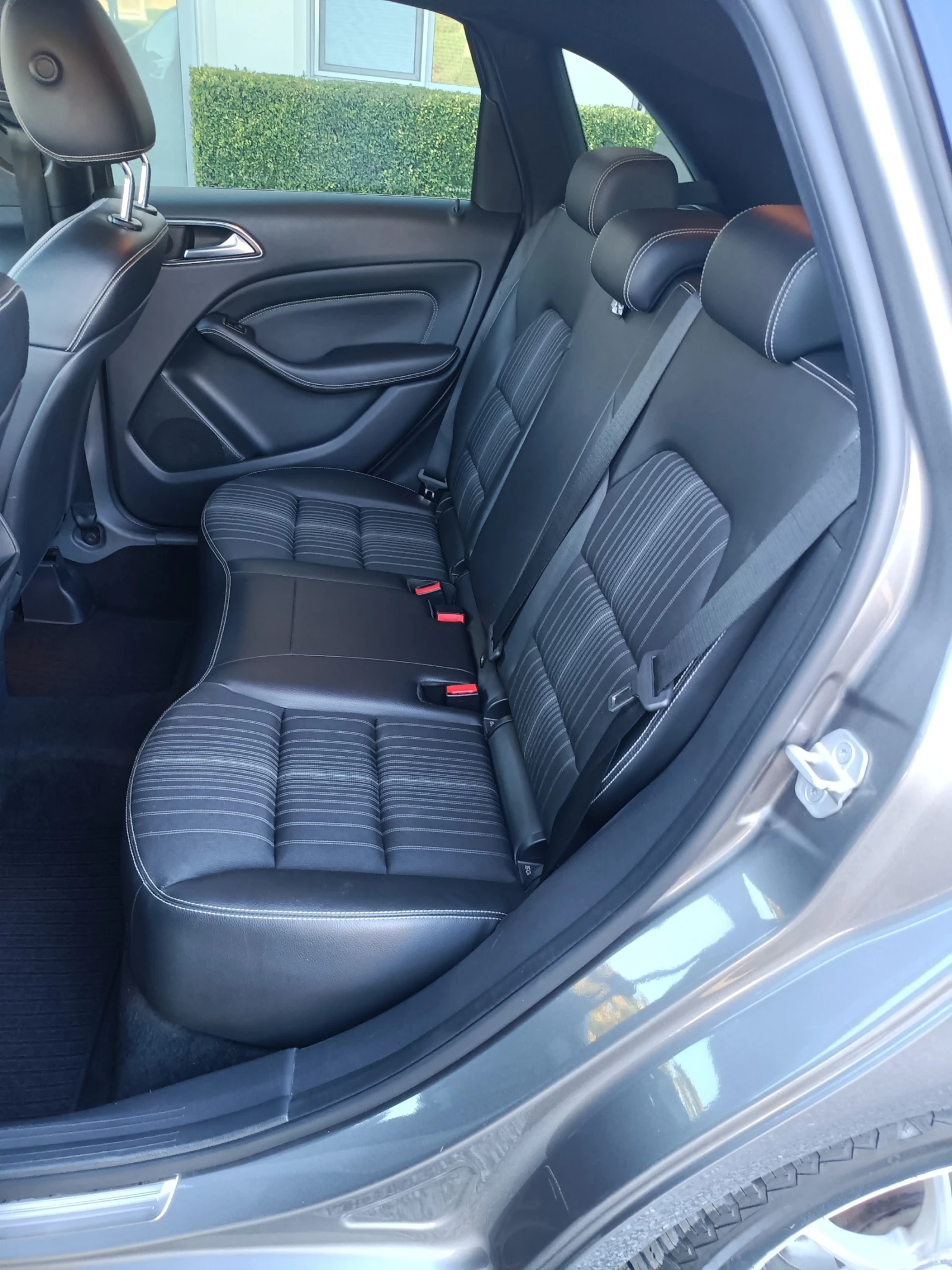 Mercedes-Benz B 200, снимка 8 - Автомобили и джипове - 55992528