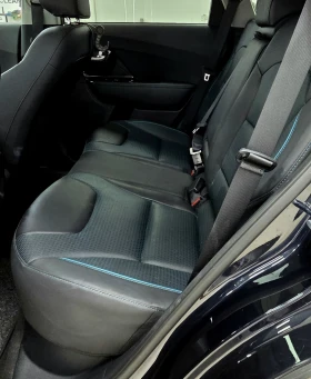 Kia Niro 2022/СЕРВИЗНА КНИЖКА/В ГАРАНЦИЯ, снимка 9