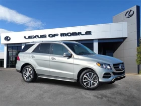  Mercedes-Benz GLE 35...