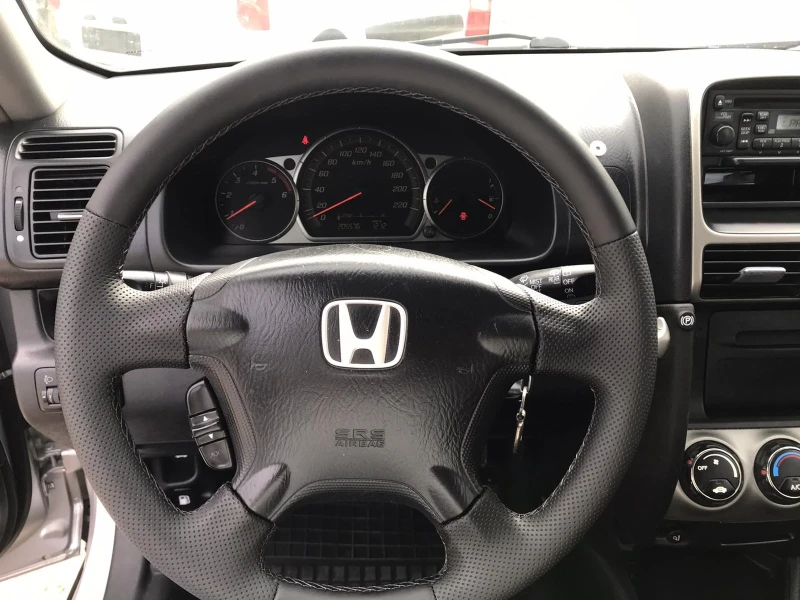 Honda Cr-v 2.2 i-CTDi, снимка 15 - Автомобили и джипове - 47548203