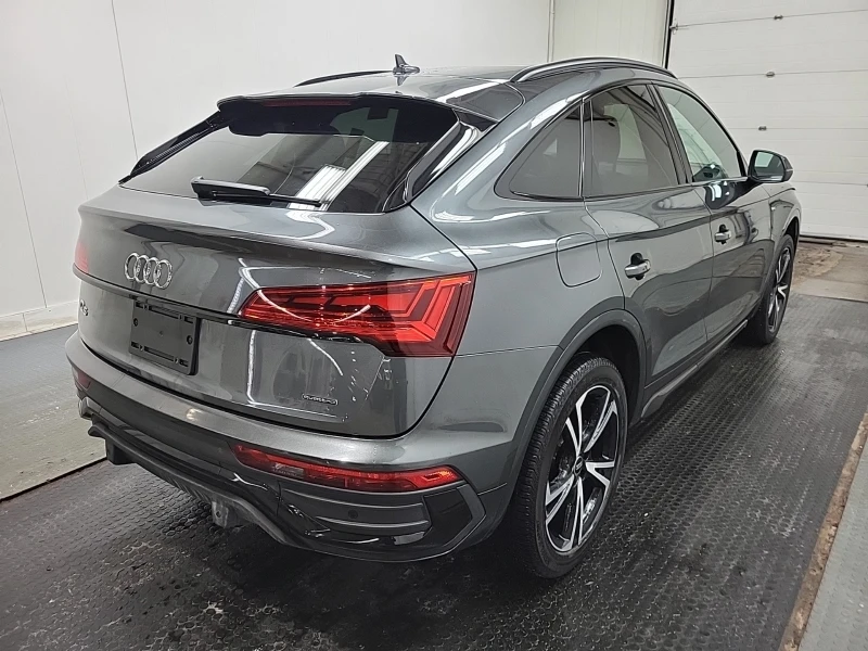 Audi Q5 SPORTBACK| PROGRESSIV| PANO| DISTRONIC| 2 КЛЮЧА , снимка 4 - Автомобили и джипове - 53498614