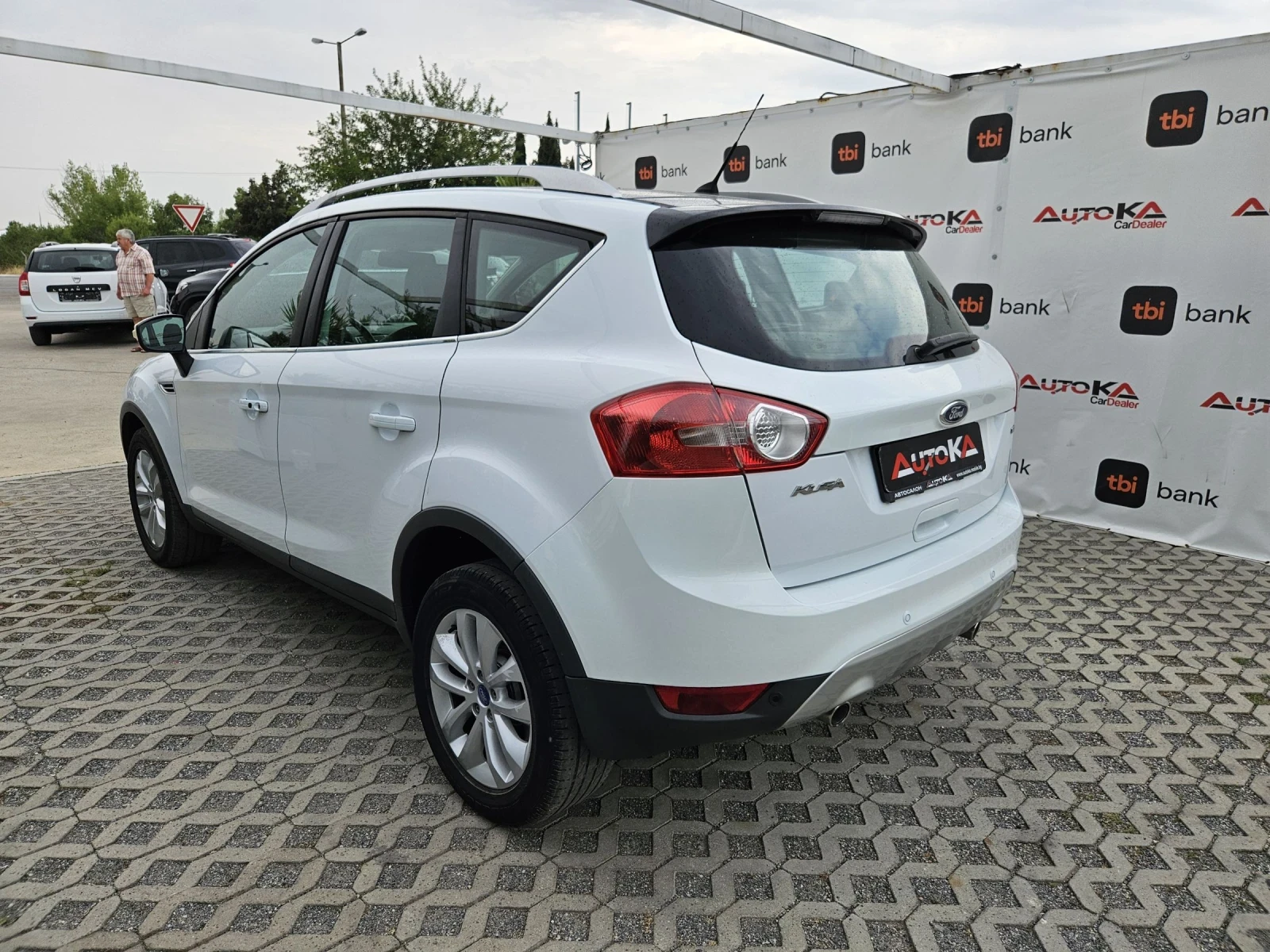 Ford Kuga 2.0TDCI-163кс= 6СКОРОСТИ= 4х4= KEYLESS= КЛИМАТРОНИ - изображение 5