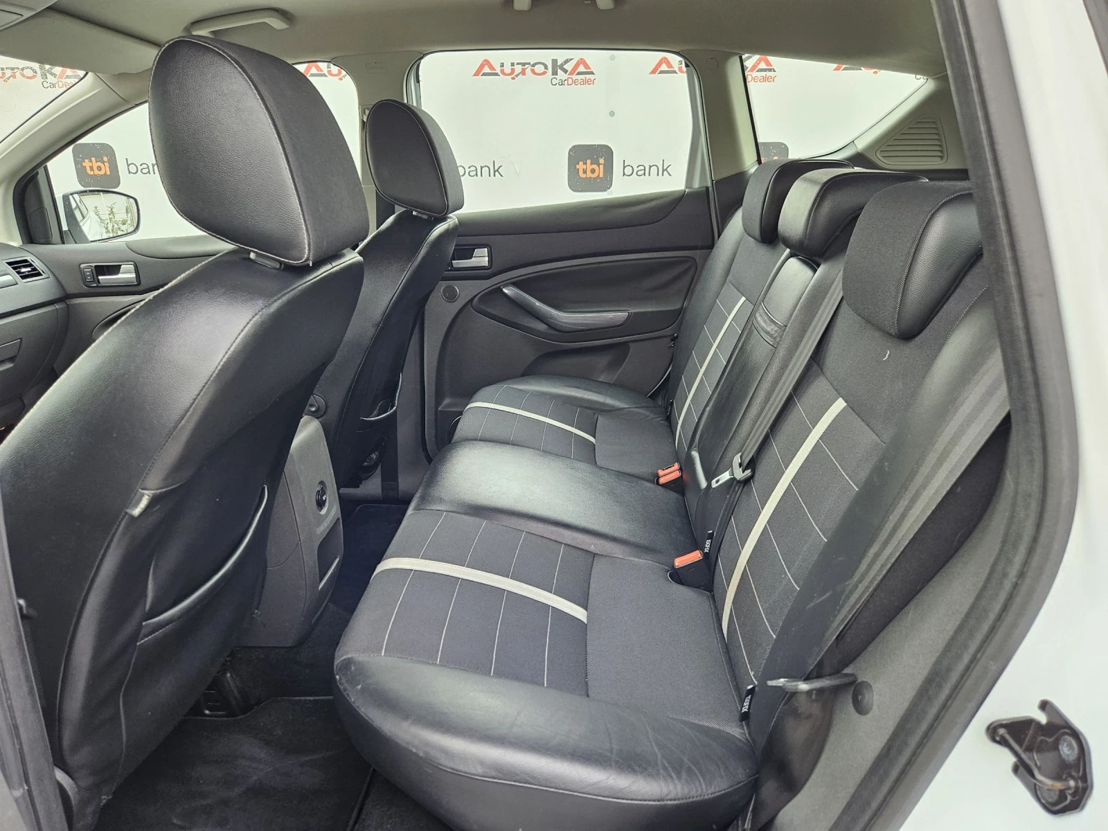 Ford Kuga 2.0TDCI-163кс= 6СКОРОСТИ= 4х4= KEYLESS= КЛИМАТРОНИ - изображение 9