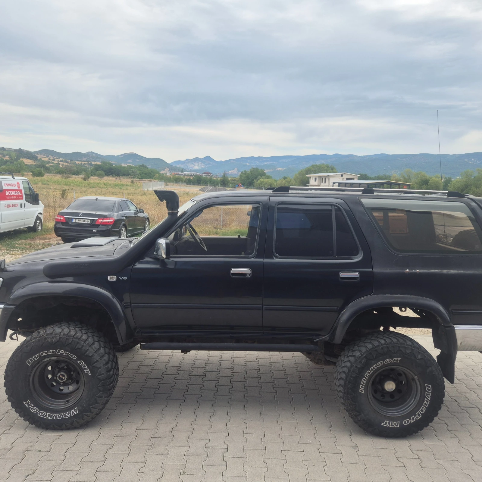 Toyota Hilux SR-XV8 - изображение 4