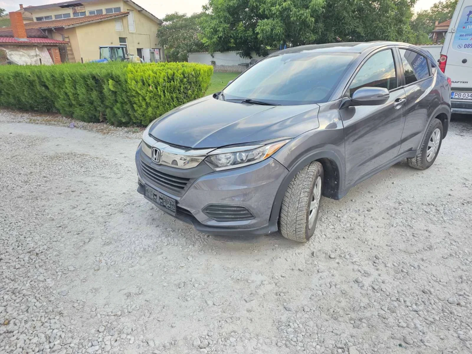 Honda Hr-v 1.8 4х4 30000км