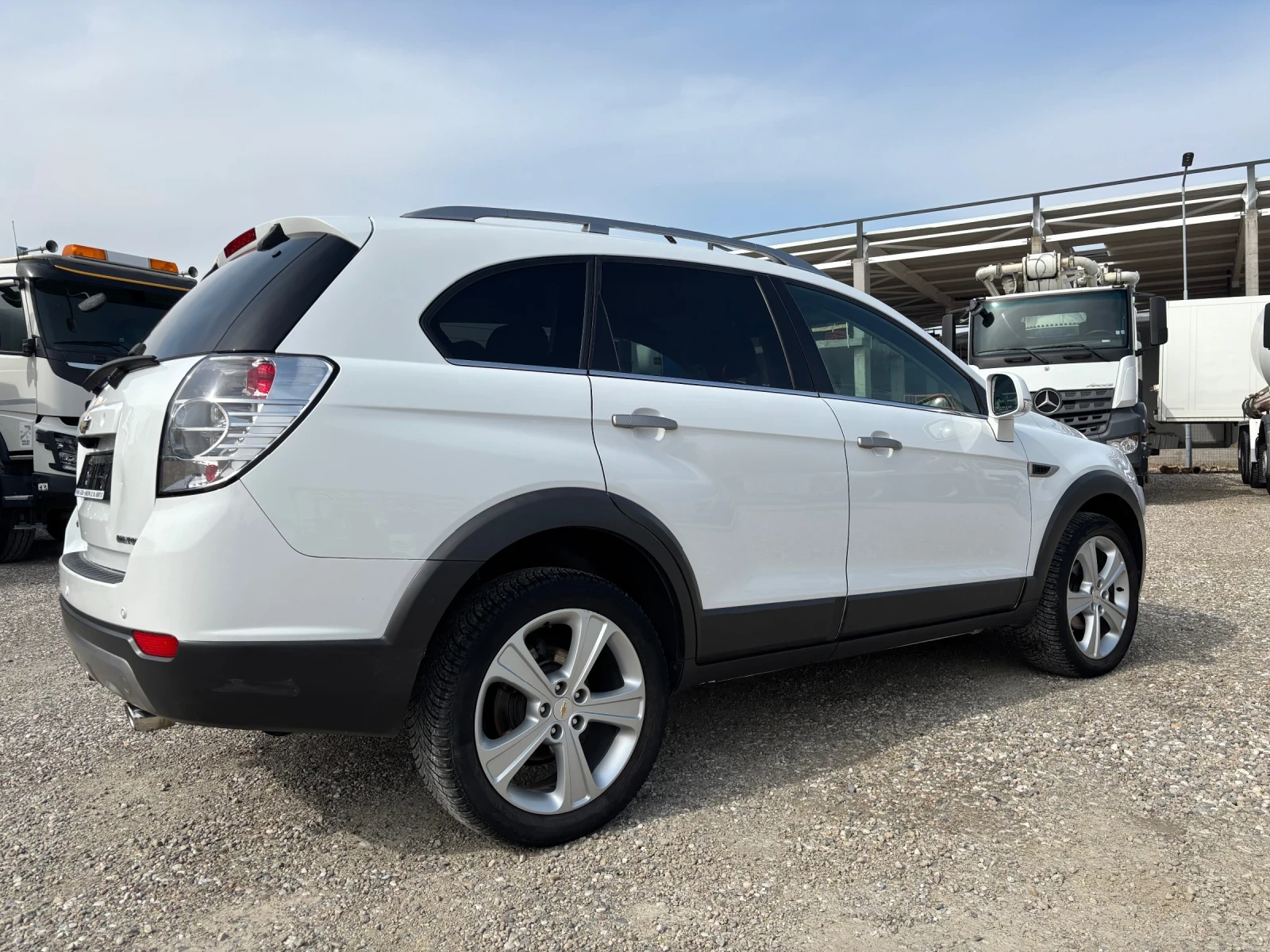 Chevrolet Captiva 2.2 VCDI 4x4 AWD - изображение 4