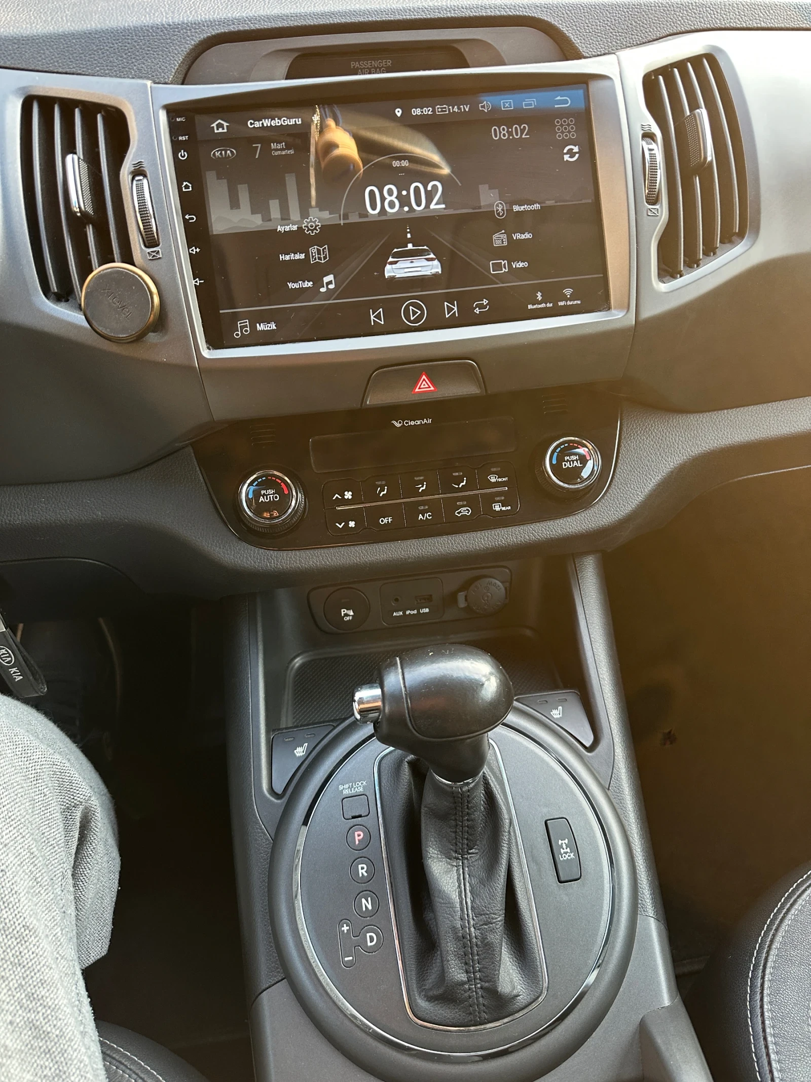 Kia Sportage Кожа Автомат Нави AWD!, снимка 7 - Автомобили и джипове - 53742752