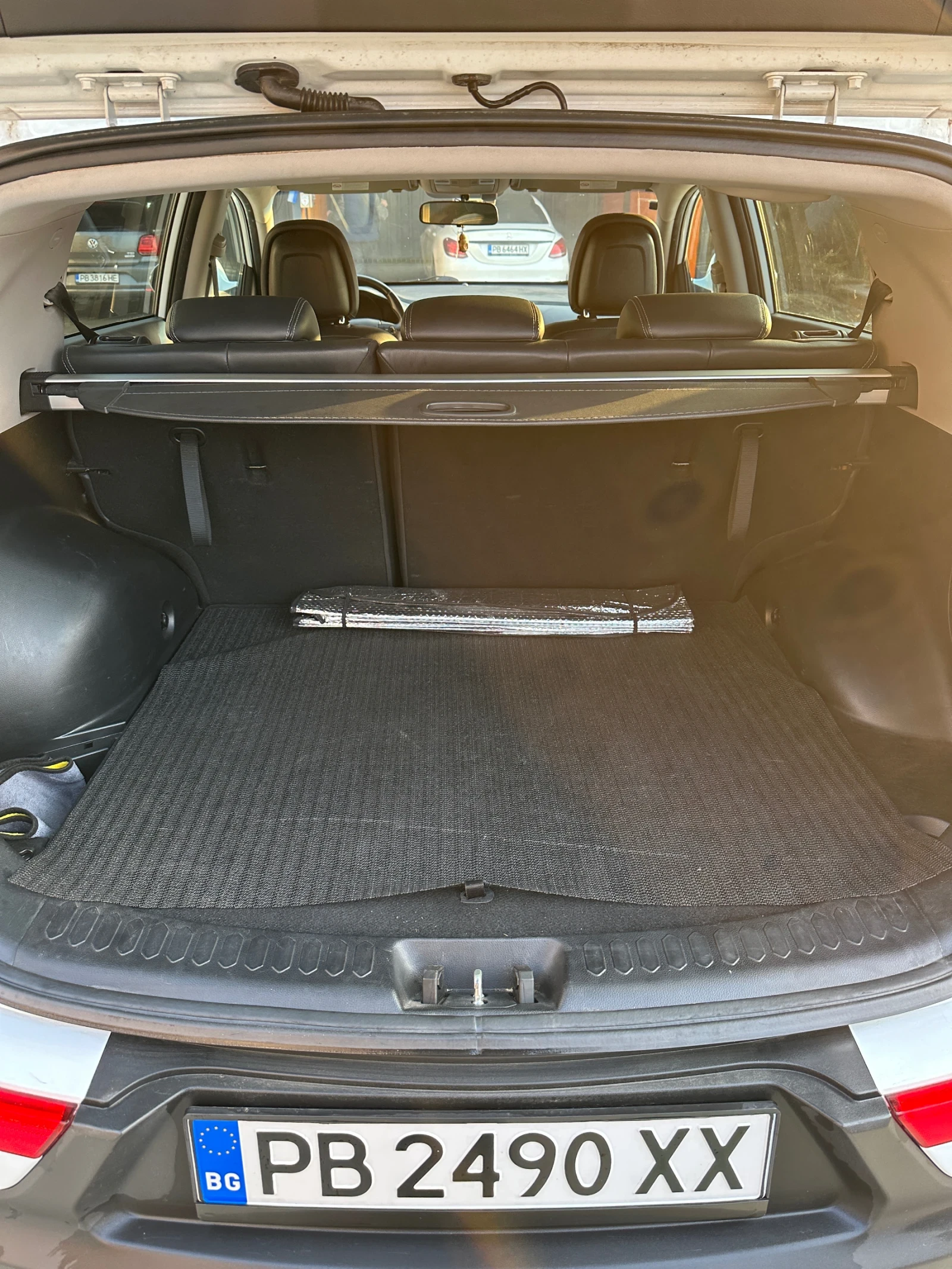 Kia Sportage Кожа Автомат Нави AWD!, снимка 14 - Автомобили и джипове - 53742752