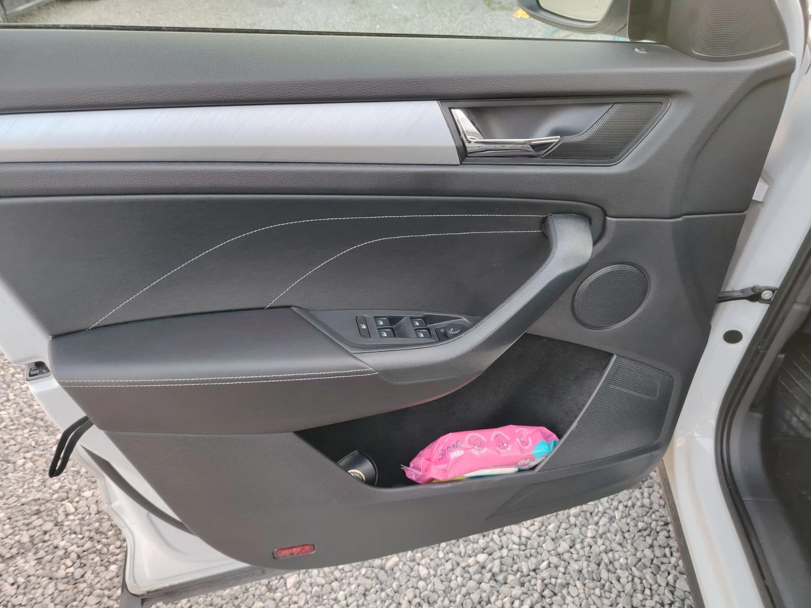 Skoda Kodiaq 2.0 TDI FACE, снимка 10 - Автомобили и джипове - 53989722