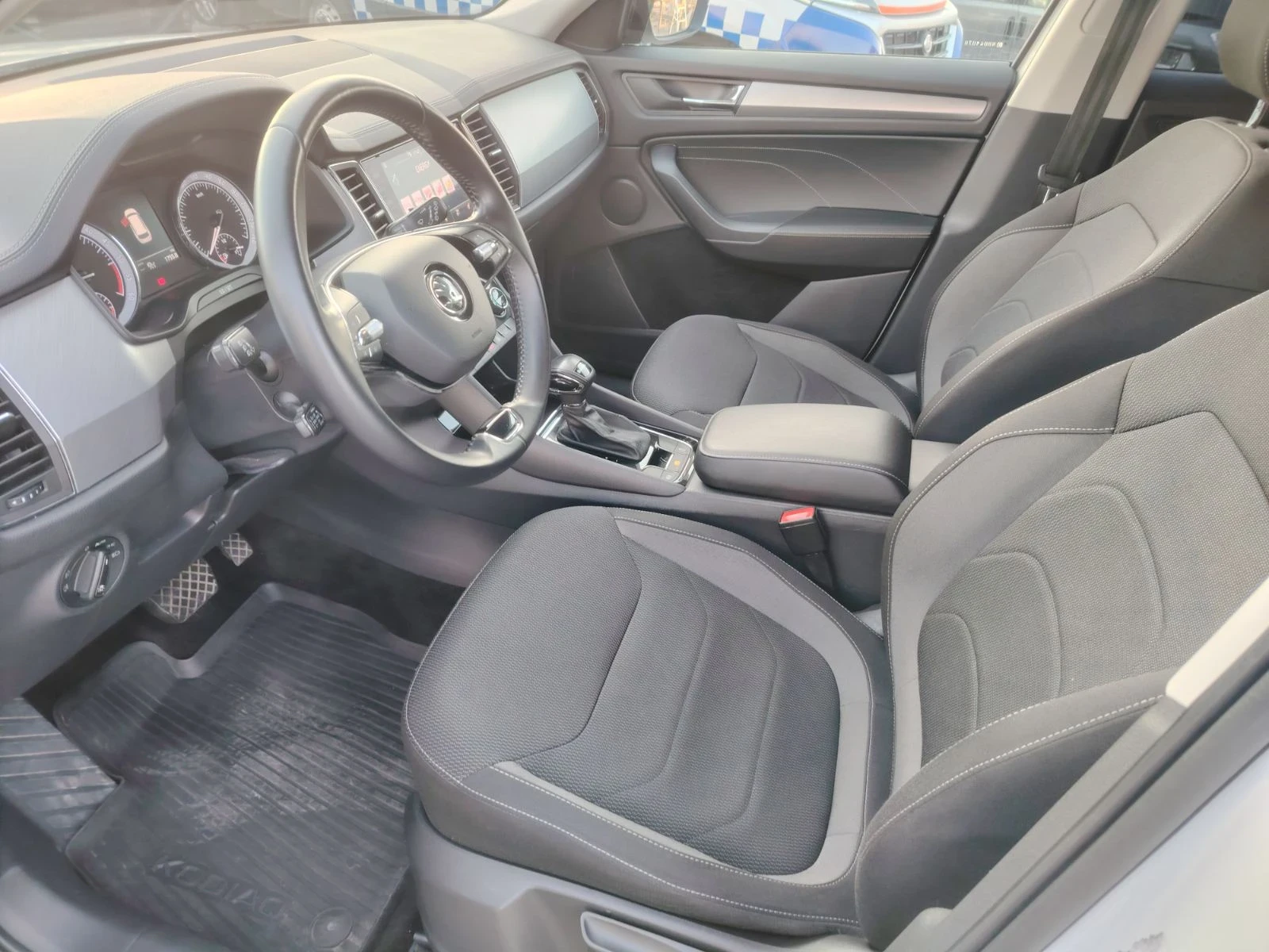 Skoda Kodiaq 2.0 TDI FACE, снимка 12 - Автомобили и джипове - 53989722