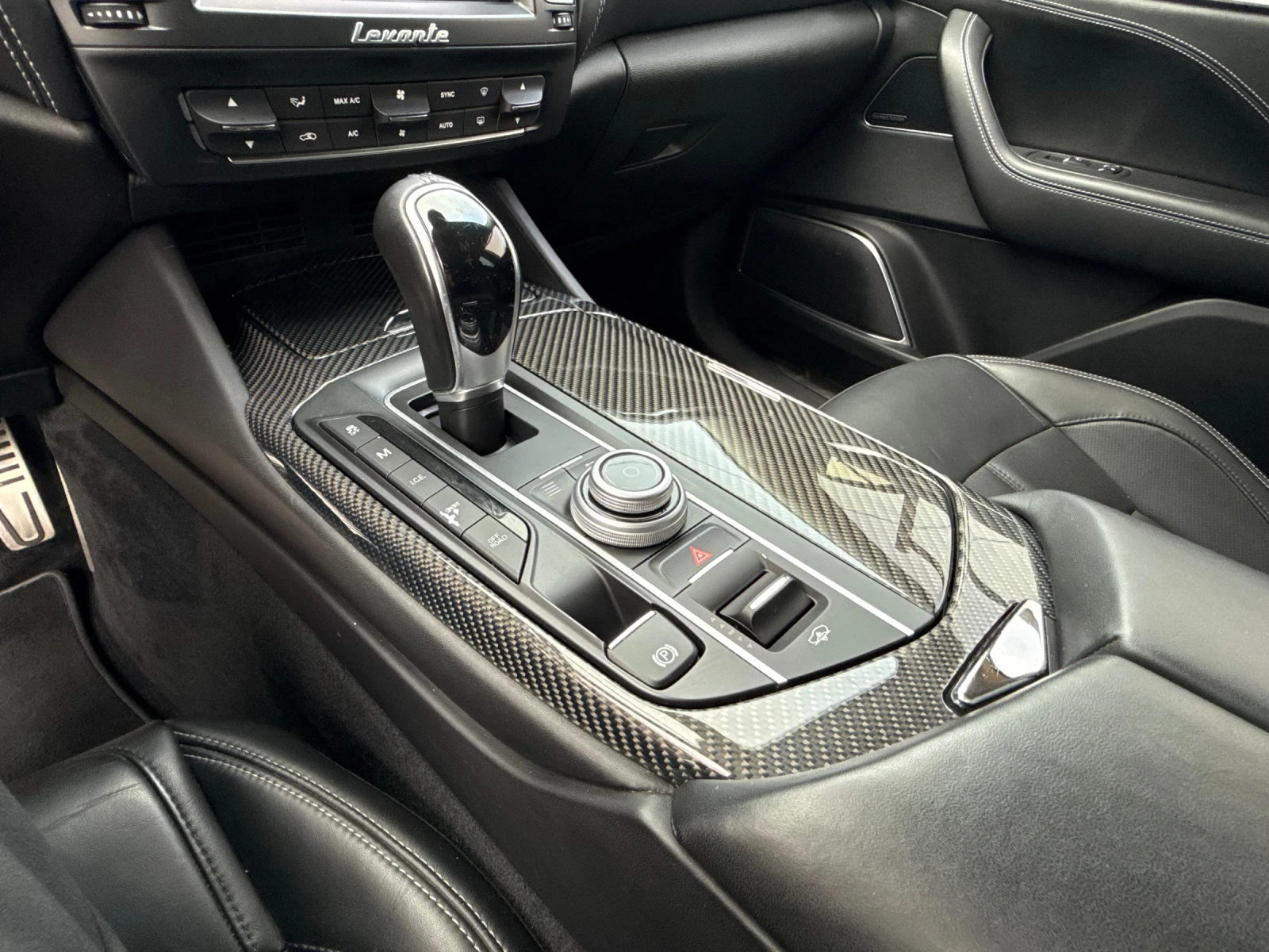 Maserati Levante SQ 4, снимка 13 - Автомобили и джипове - 54408004