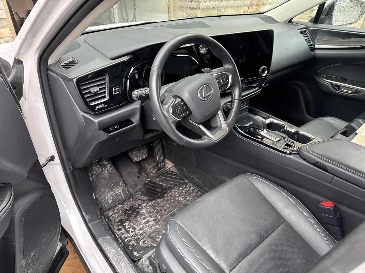 Lexus NX * 350 * ОБДУХВАНЕ * КАМЕРА * ПОДГРЕВ * ПАМЕТ, снимка 5 - Автомобили и джипове - 54501263